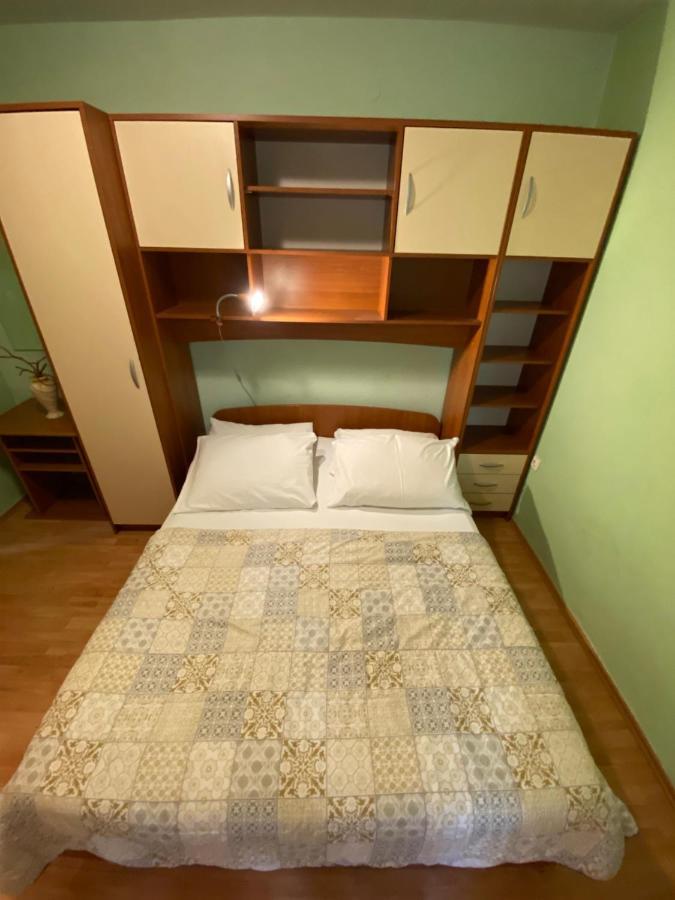 Rooms Josip Makarska Exterior foto